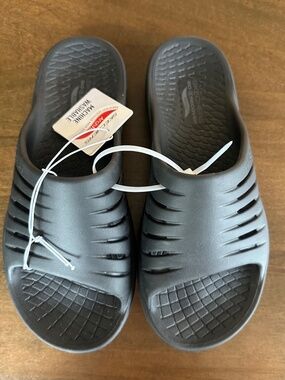 Skechers Womens GO Refresh Arch Fit Recovery Slide Sandals Black Size 8 NEW